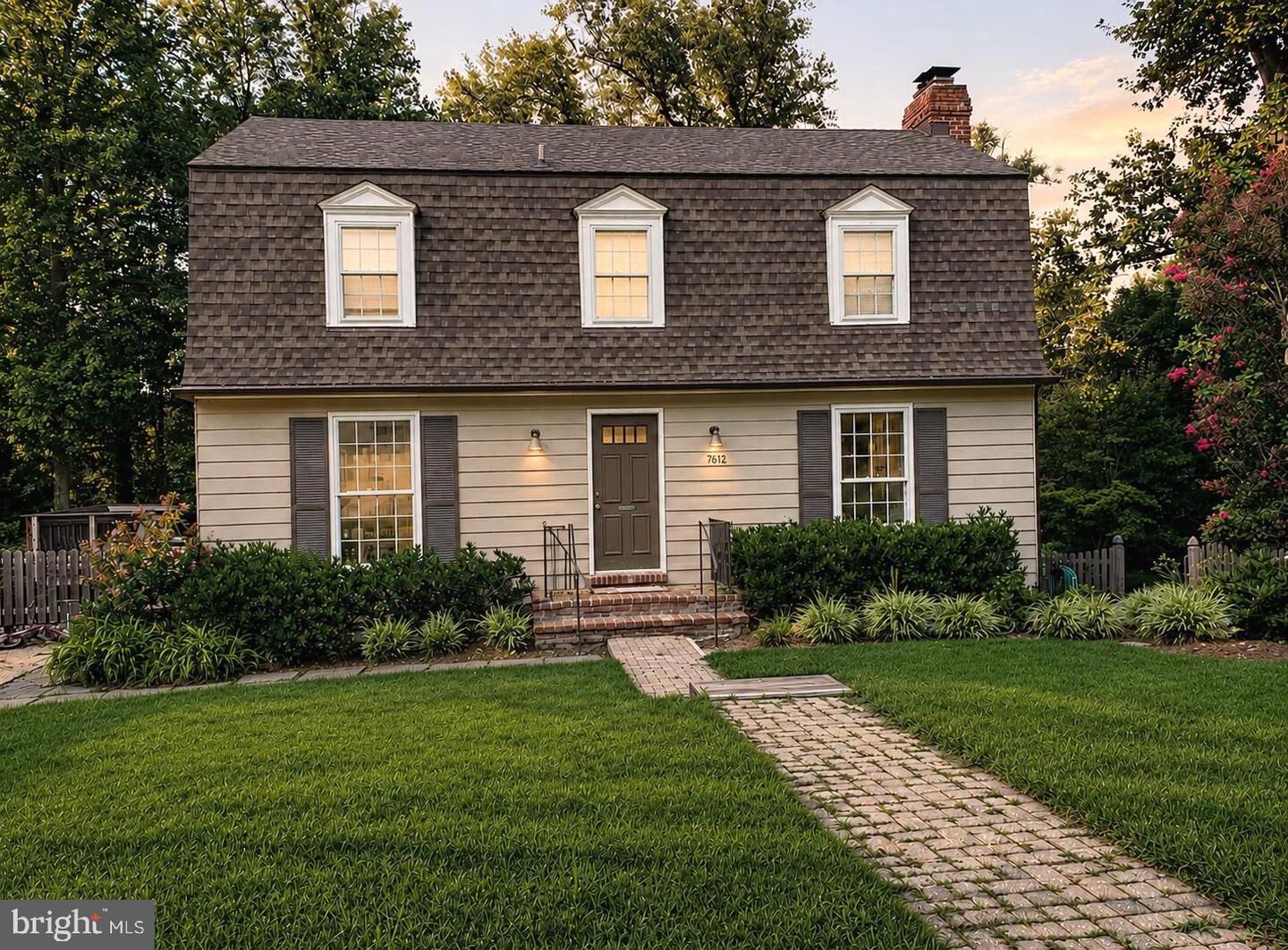 Property Photo:  7612 Winterberry Place  MD 20817 