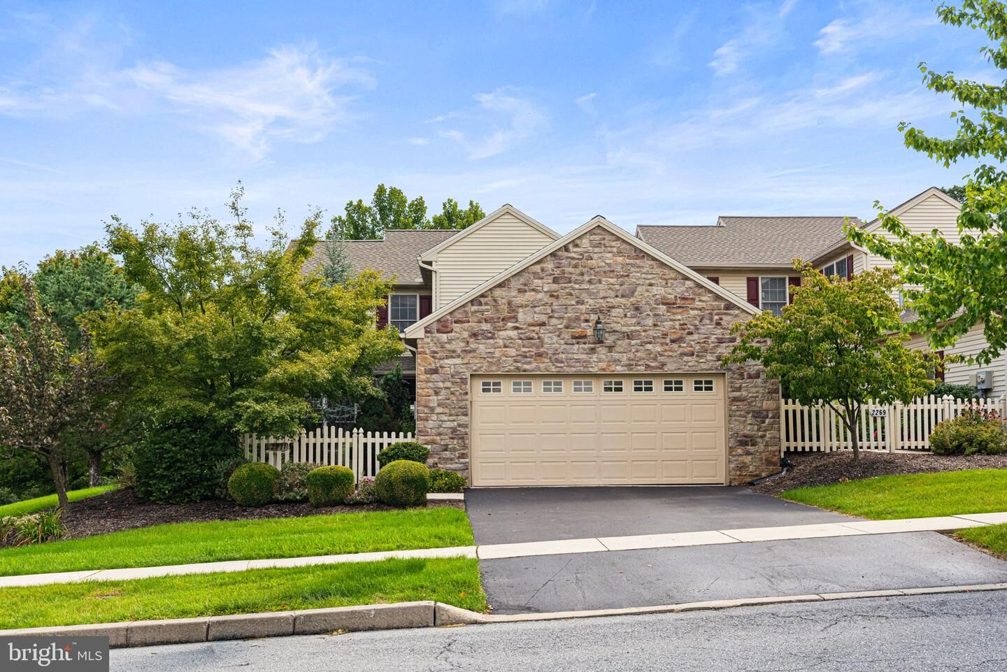 Property Photo:  2271 Southpoint Drive  PA 17036 