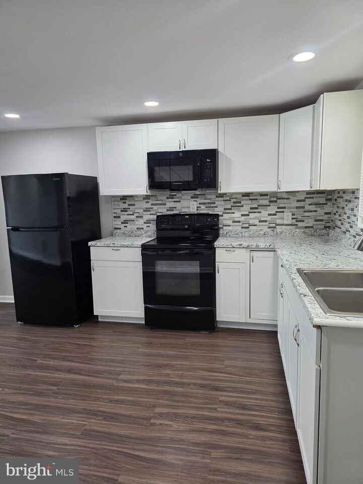 Property Photo: 2717 Woodland Avenue MD 21215