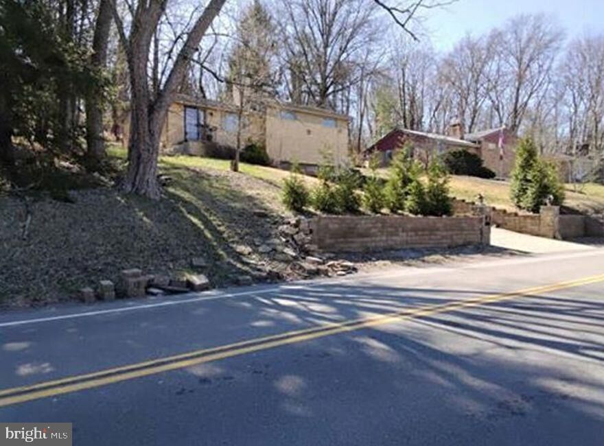 Property Photo:  3301 Bethel Church Road  PA 15102 