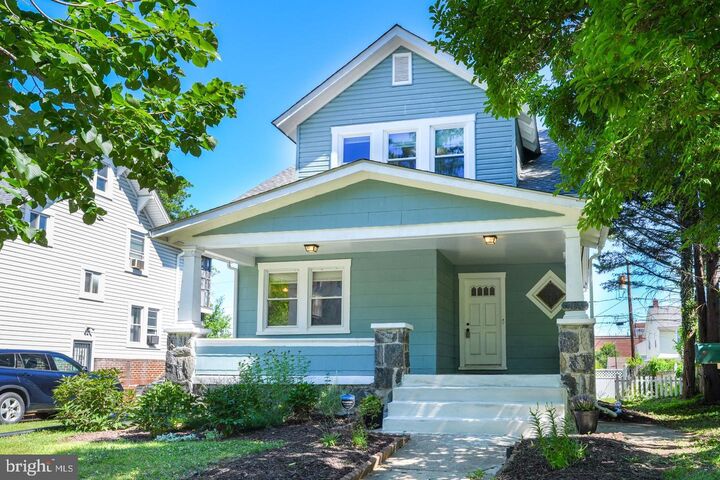 Property Photo:  1702 Lakeside Avenue  MD 21218 