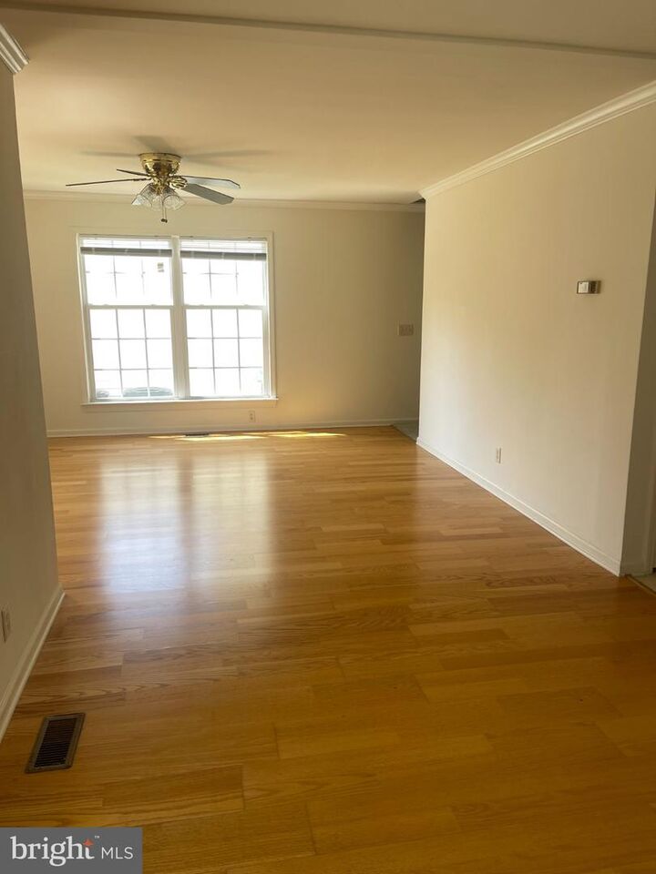 Property Photo:  245 7th Street  VA 22443 