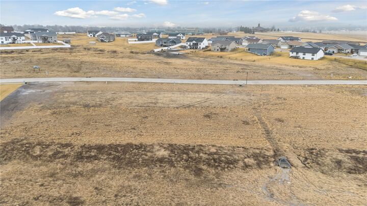 Property Photo: 201 Victory Lane IA 52439