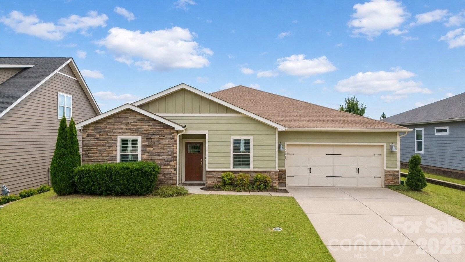 Property Photo:  5262 Looking Glass Trail  NC 28037 