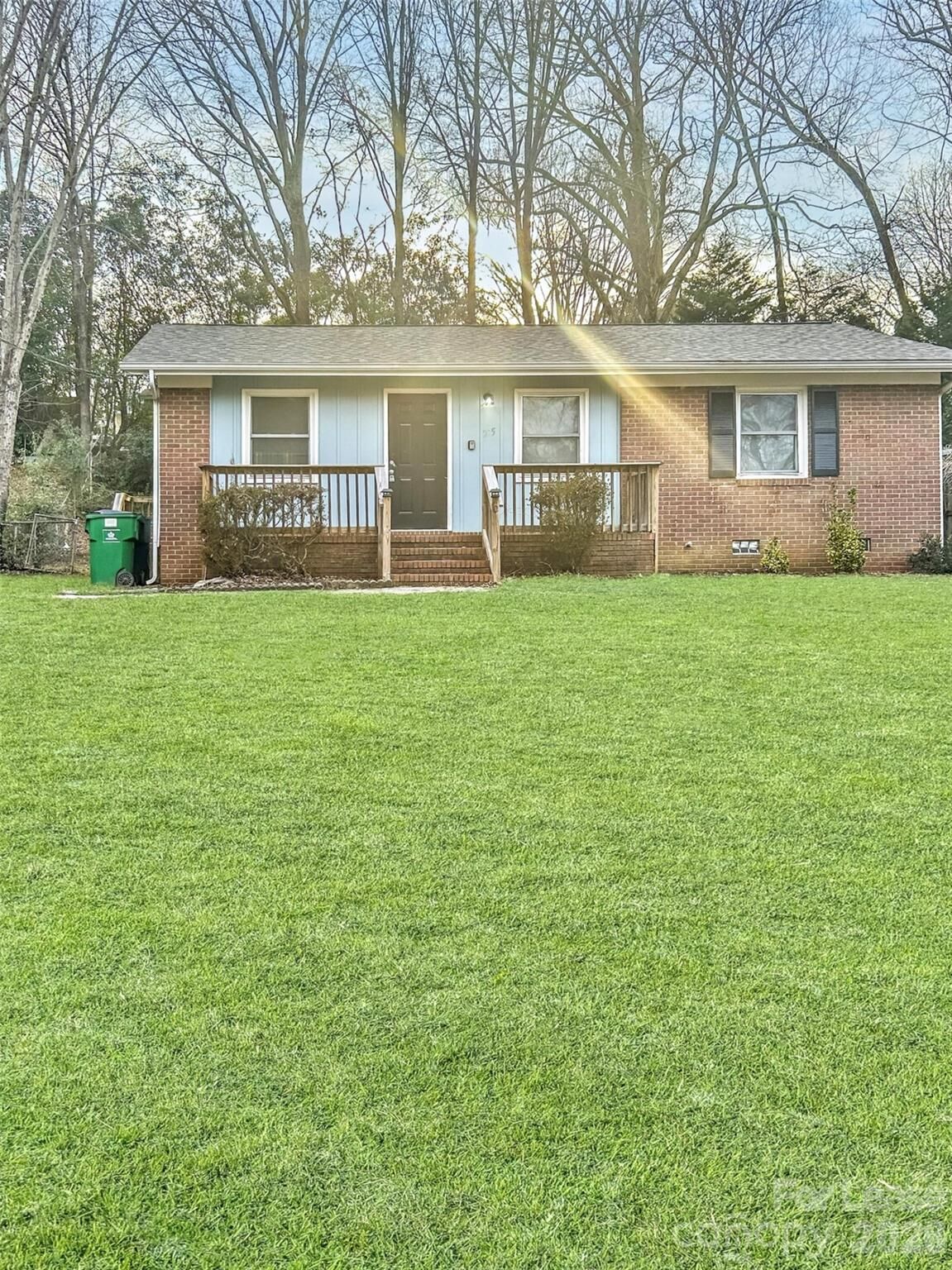Property Photo:  275 Efird Street  NC 28054 