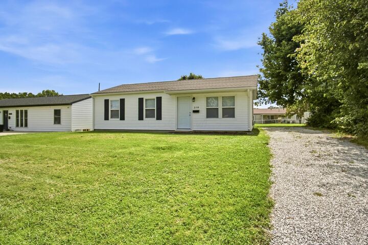 Property Photo: 219 Concord Avenue OH 43056