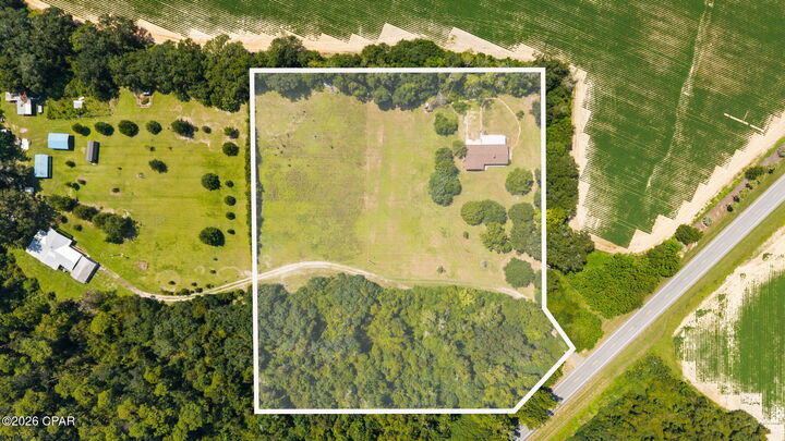 Property Photo: 5953 Deerwood Drive FL 32445