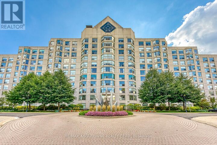 Property Photo: 1700 The Collegeway 613 ON L5L 4M2