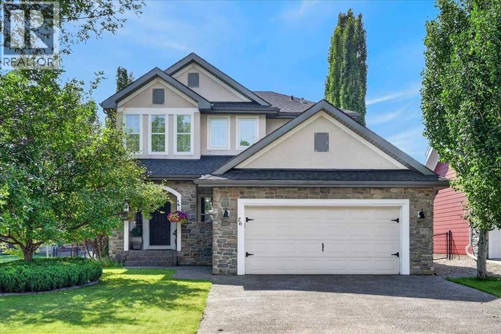 Property Photo:  76 Heritage Lake Mews  AB T1S 4J7 