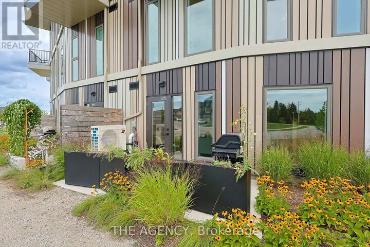 Property Photo: 2082 Lumen Drive B113 ON N6K 0L3