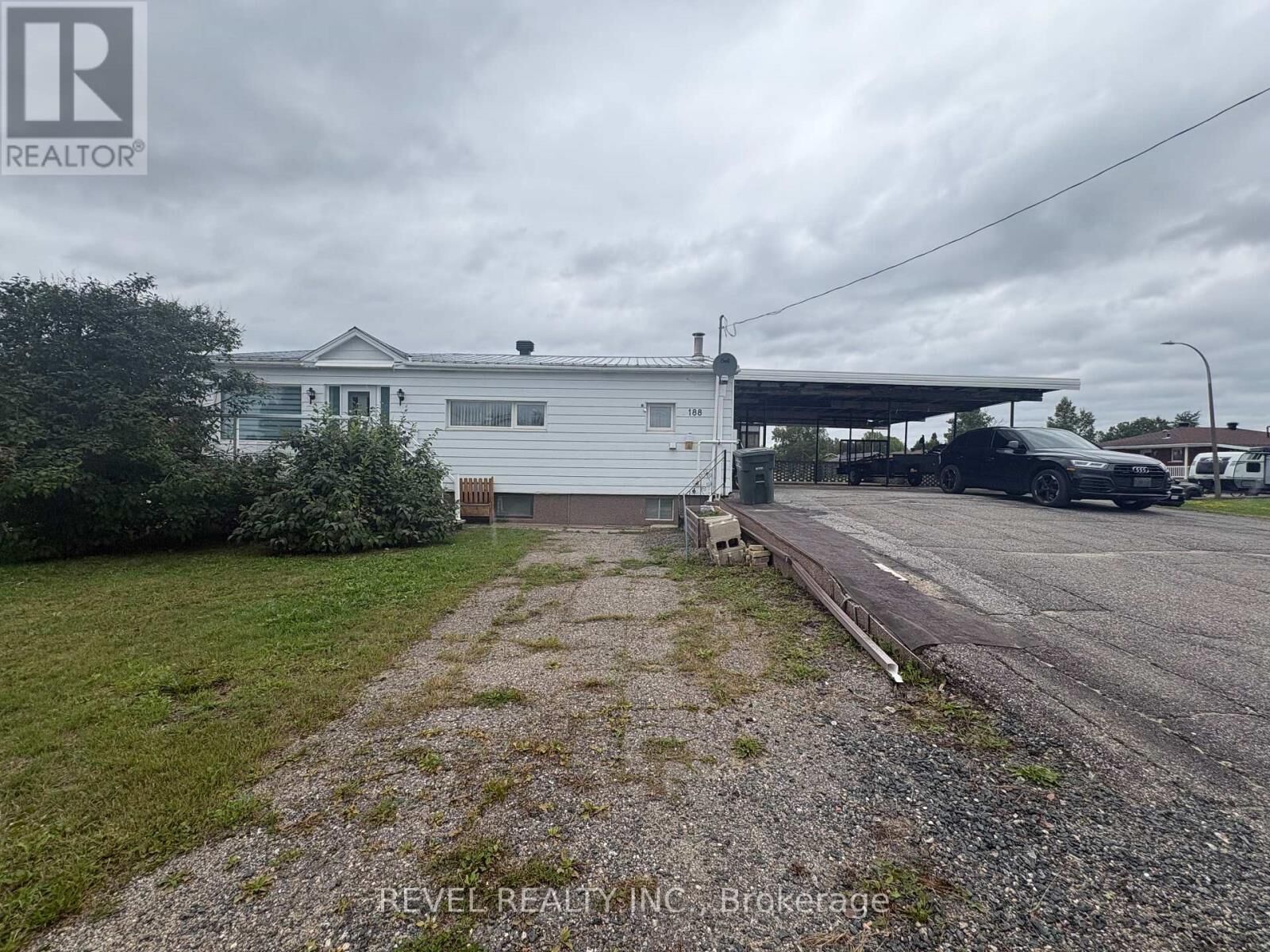 Property Photo:  188 Elaine Avenue  ON P0L 2B0 