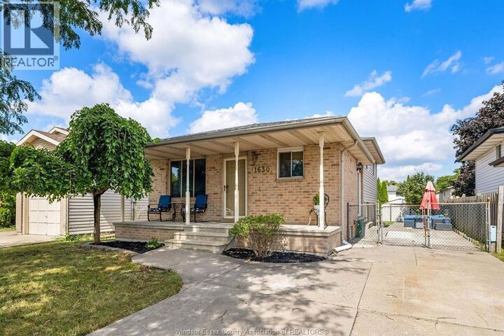 Property Photo:  1630 Blue Spring  ON N8W 5L2 