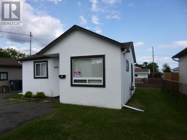 Property Photo: 458 & 460 Egan St ON P7A 2X5