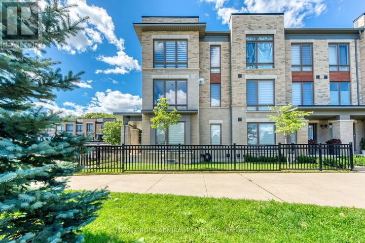 Property Photo:  2481 Badger Crescent 1  ON L6M 5M1 
