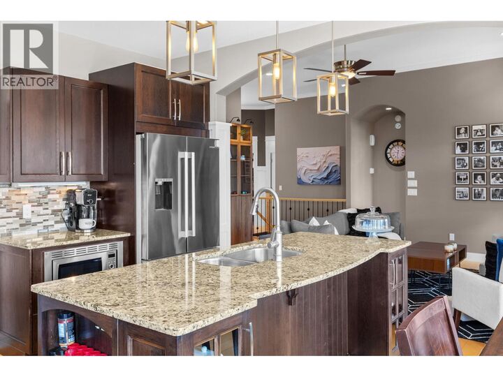 Property Photo:  12686 Cliffshore Drive  BC V4V 2P6 