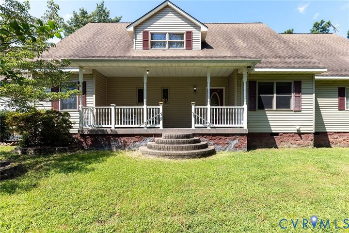 Property Photo:  1465 Old Richmond Road  VA 23824 