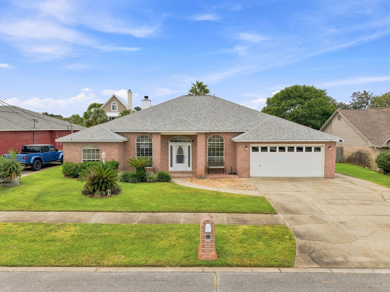 Property Photo:  329 Sailfish Circle  FL 32541 