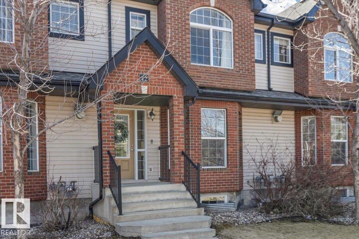 Property Photo: 5281 Terwillegar Boulevard NW 12 AB T6R 0C5