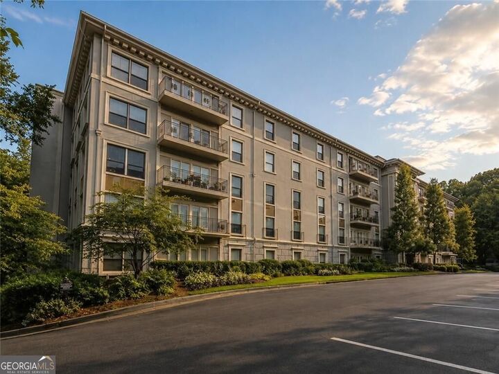 Property Photo: 3203 Lenox Road NE 24 GA 30324
