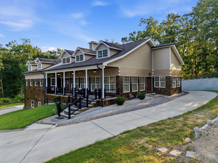 Property Photo:
