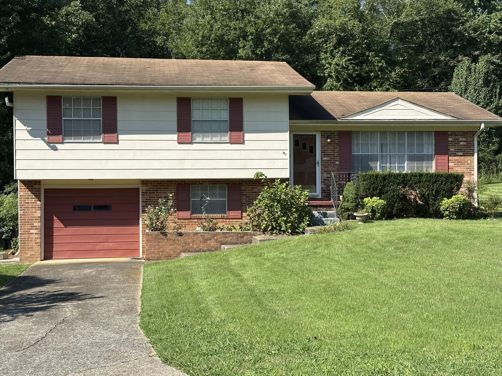 Property Photo:  1630 Colorado Street  TN 37343 