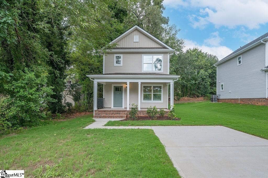 Property Photo: 674 Saxon Avenue SC 29301