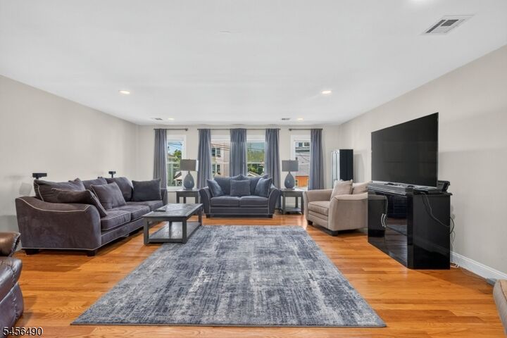 Property Photo: 12 Washington Pl NJ 07026