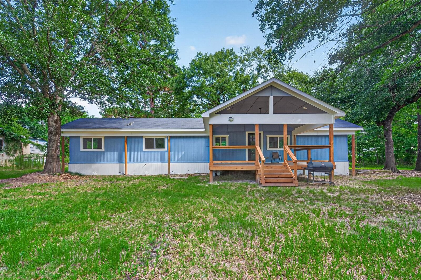 Property Photo:  127 Pine Wood  TX 75862 