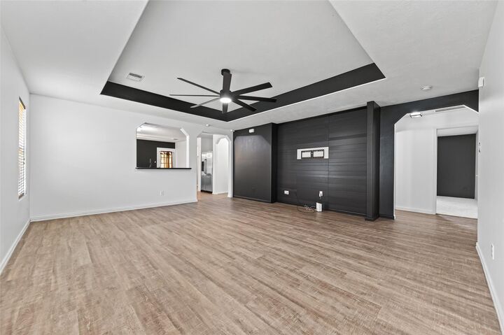 Property Photo: 24019 Kingbriar Drive TX 77373