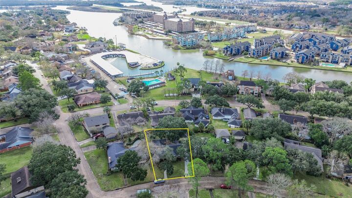 Property Photo: 18230 Caprice Lane TX 77058