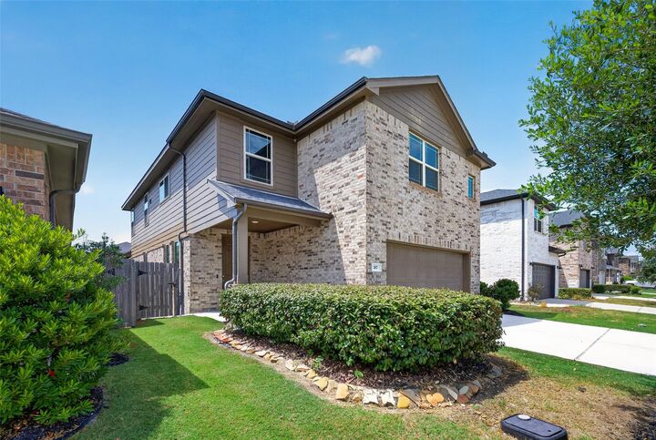 Property Photo:  187 Lucky Manor Lane  TX 77571 