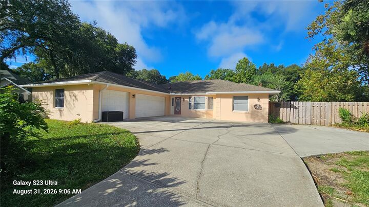 Property Photo:  3998 Dakota Circle  FL 32174 
