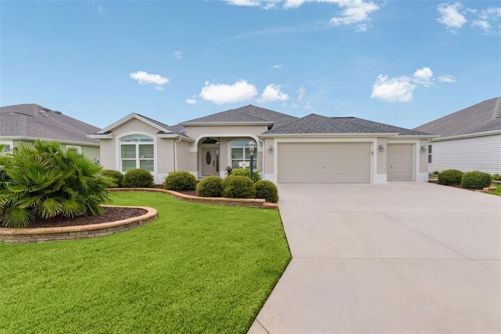 Property Photo:  4236 Yardham Terrace  FL 32163 