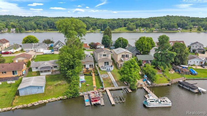 Property Photo: 8963 Tackles Drive MI 48386 1570