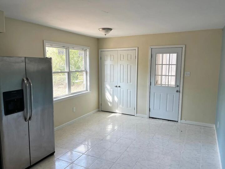 Property Photo:  5255 Broken Oak Dr  TN 38127 