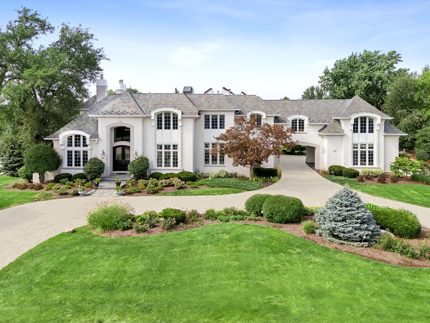 Property Photo:  1904 Midwest Club Parkway  IL 60523 