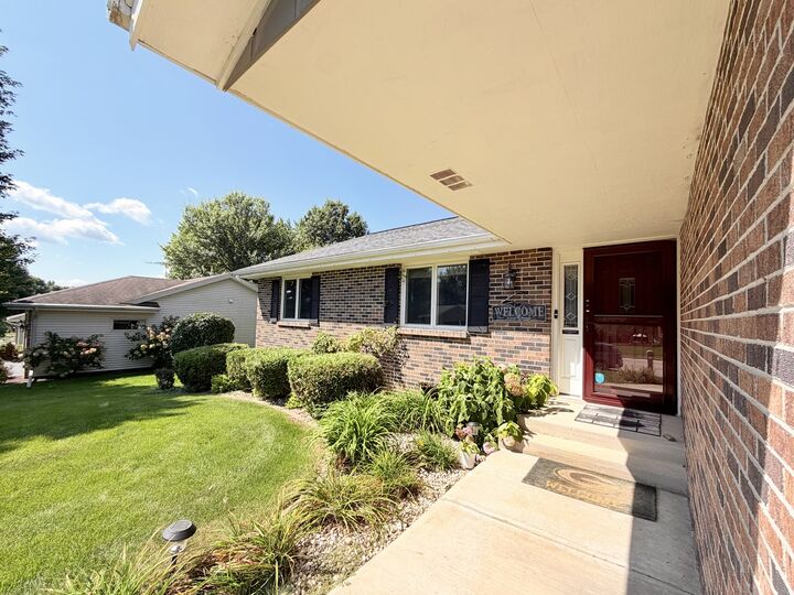 Property Photo: 1875 S Trainer Road IL 61108