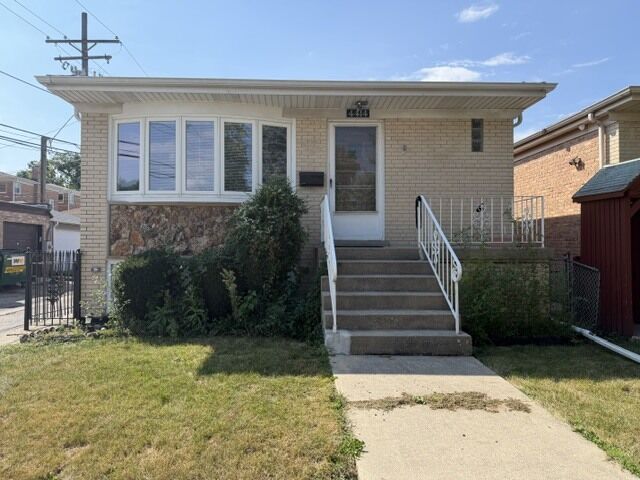Property Photo: 4414 N Nagle Avenue 1 IL 60706