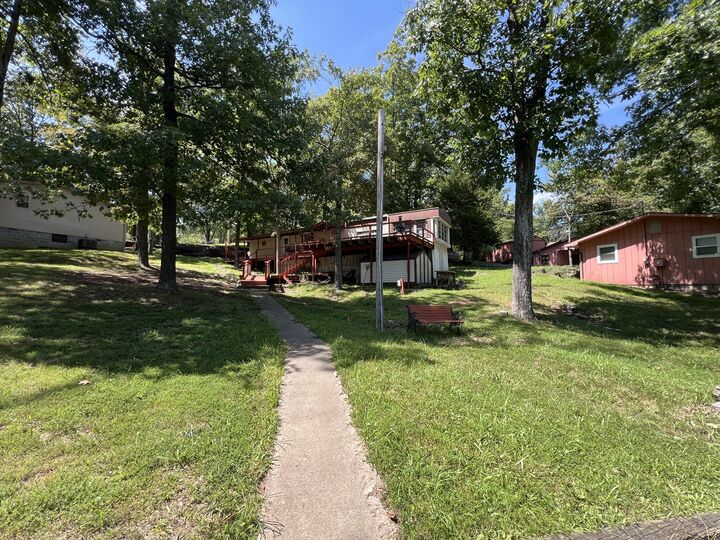 Property Photo:  530 Marina Circle  IL 62922 