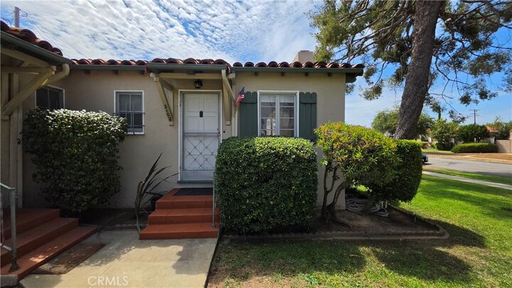 Property Photo: 2102 La Paloma CA 91803