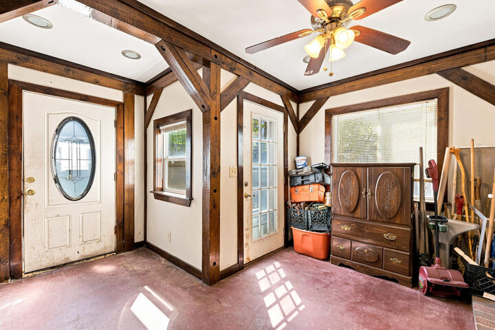 Property Photo: 7 Pioneer Avenue ME 04073