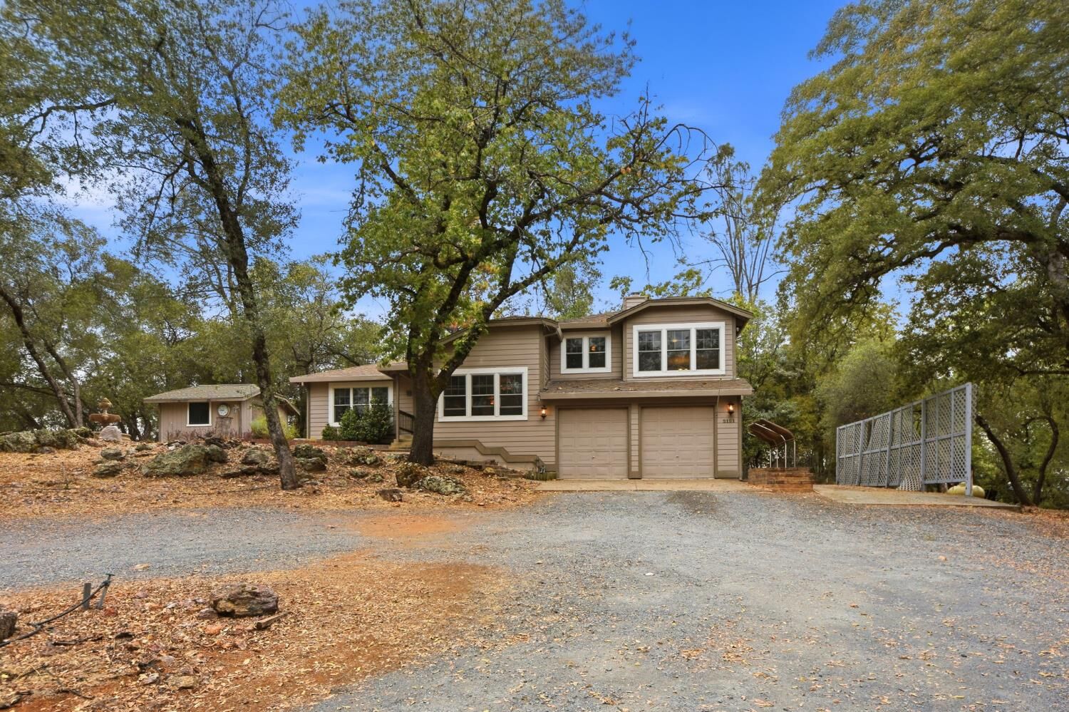 Property Photo:  2121 American River Trail  CA 95614 