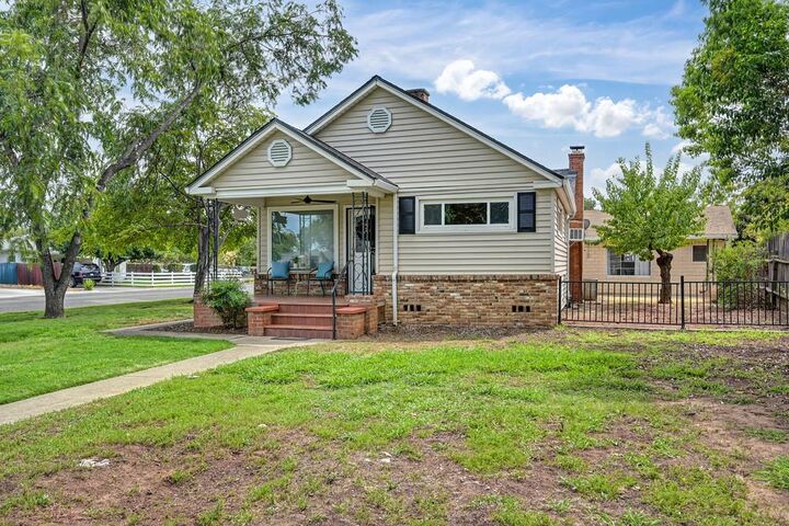 Property Photo:  474 A Street  CA 95648 