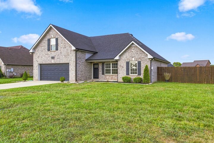 Property Photo: 7919 Natahna Ct TN 37127