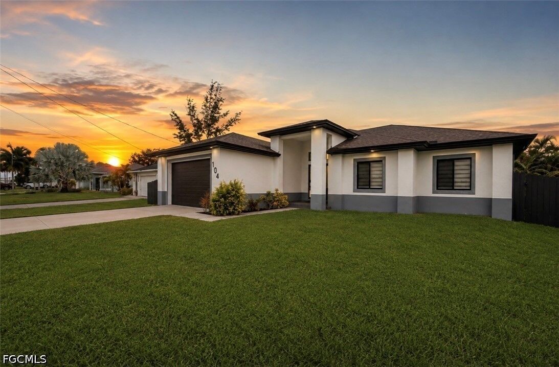 Property Photo:  104 SW 34th Place  FL 33991 