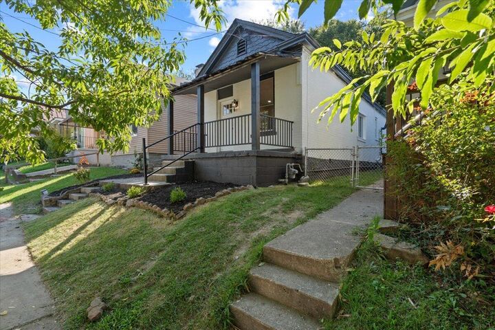 Property Photo:  417 W 16th Street  KY 41014 