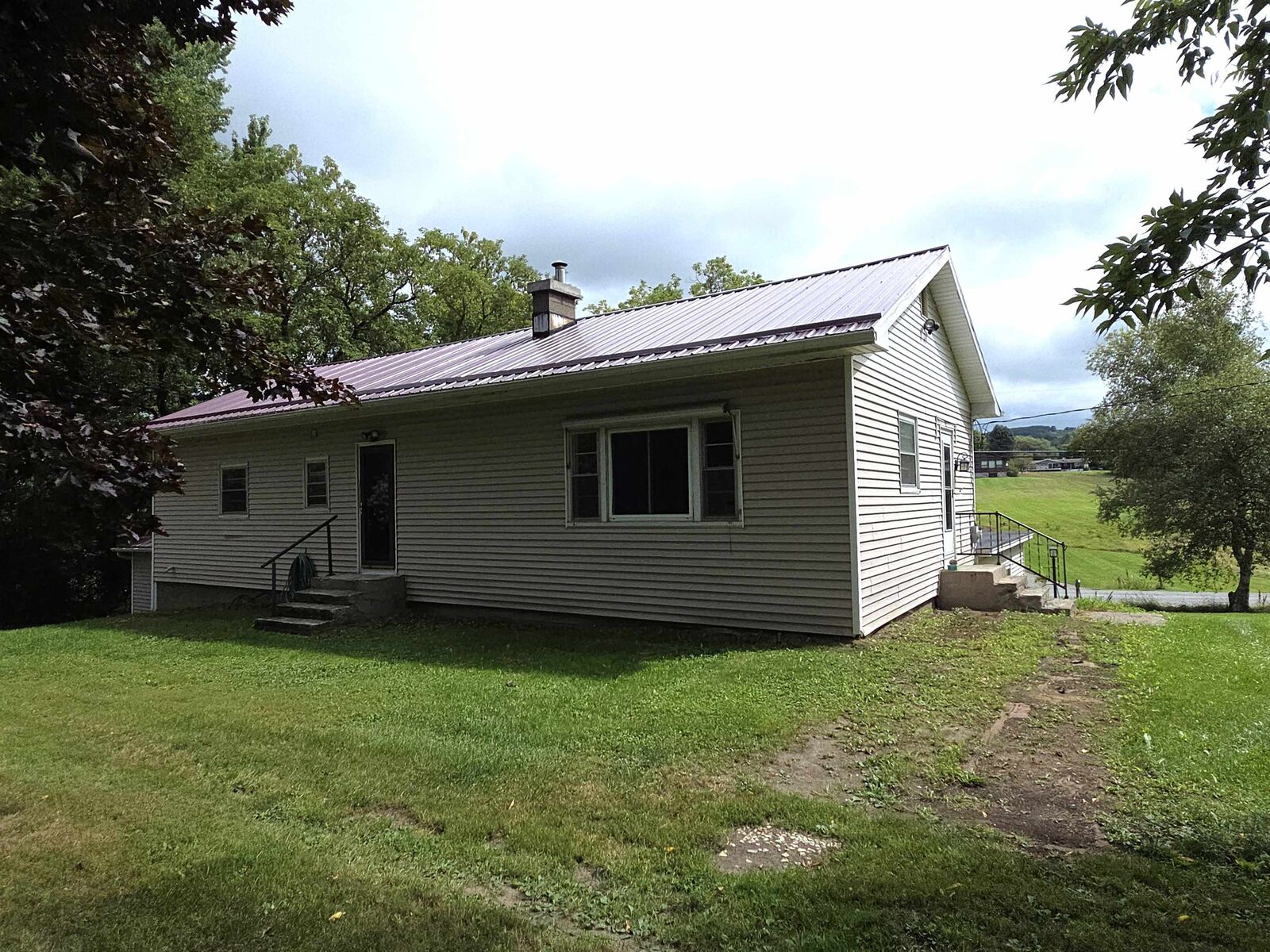 Property Photo:  461 North Derby Road  VT 05829 