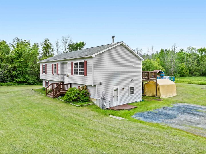Property Photo:  3337 Lakeview Drive  VT 05474 