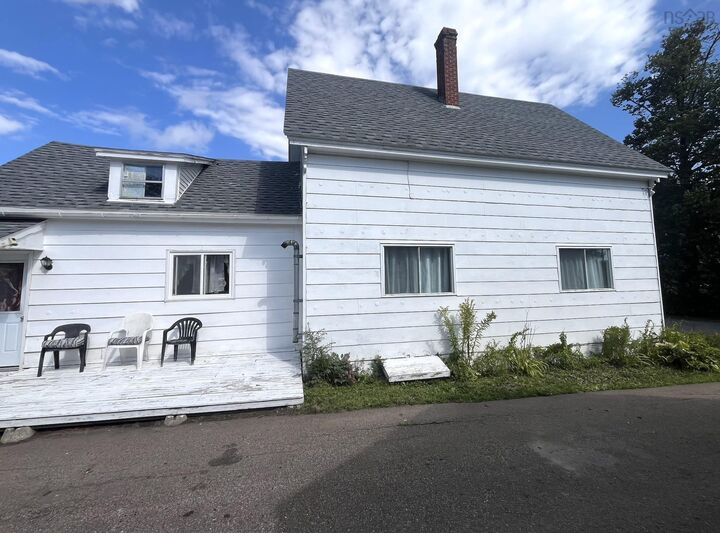Property Photo: 49 Chapel Street NS B0M 1S0