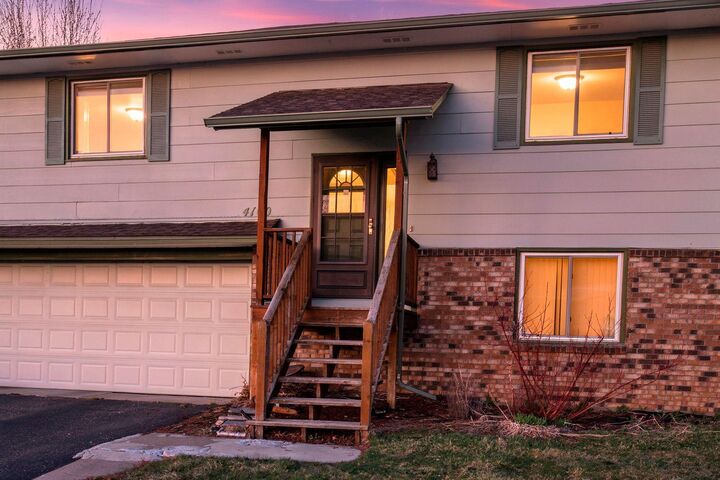 Property Photo: 4100 Jordan Avenue N MN 55427